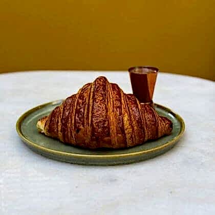 CHOCOLATE CROISSANT